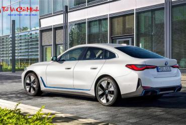 Sinh năm 1990 mua xe màu gì?